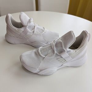 Nike SuperRep Groove White Women’s Sneakers